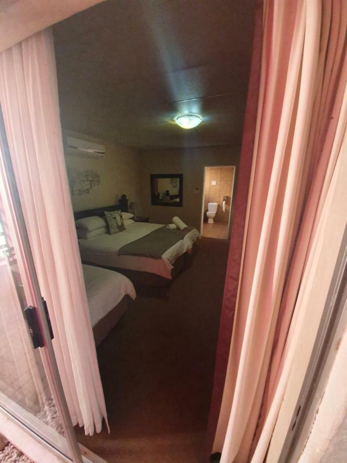 Leach Lodge Куруман Екстер'єр фото